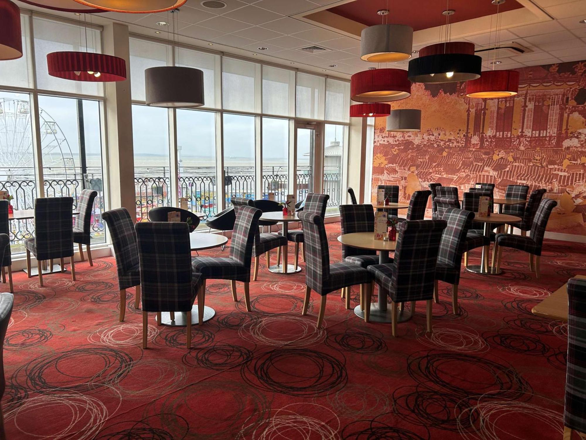 Park Inn by Radisson Palace Southend-on-Sea Bagian luar foto