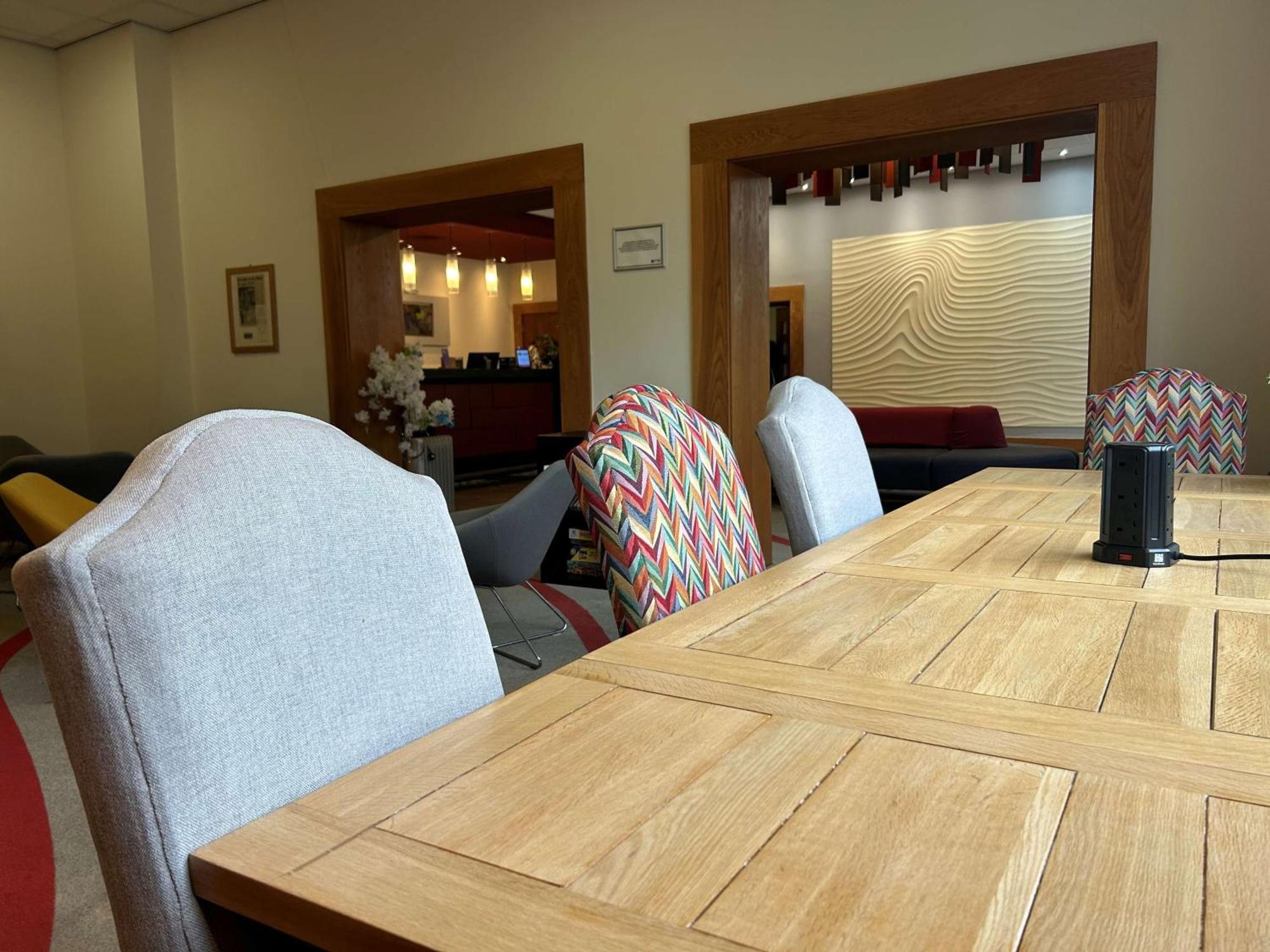 Park Inn by Radisson Palace Southend-on-Sea Bagian luar foto