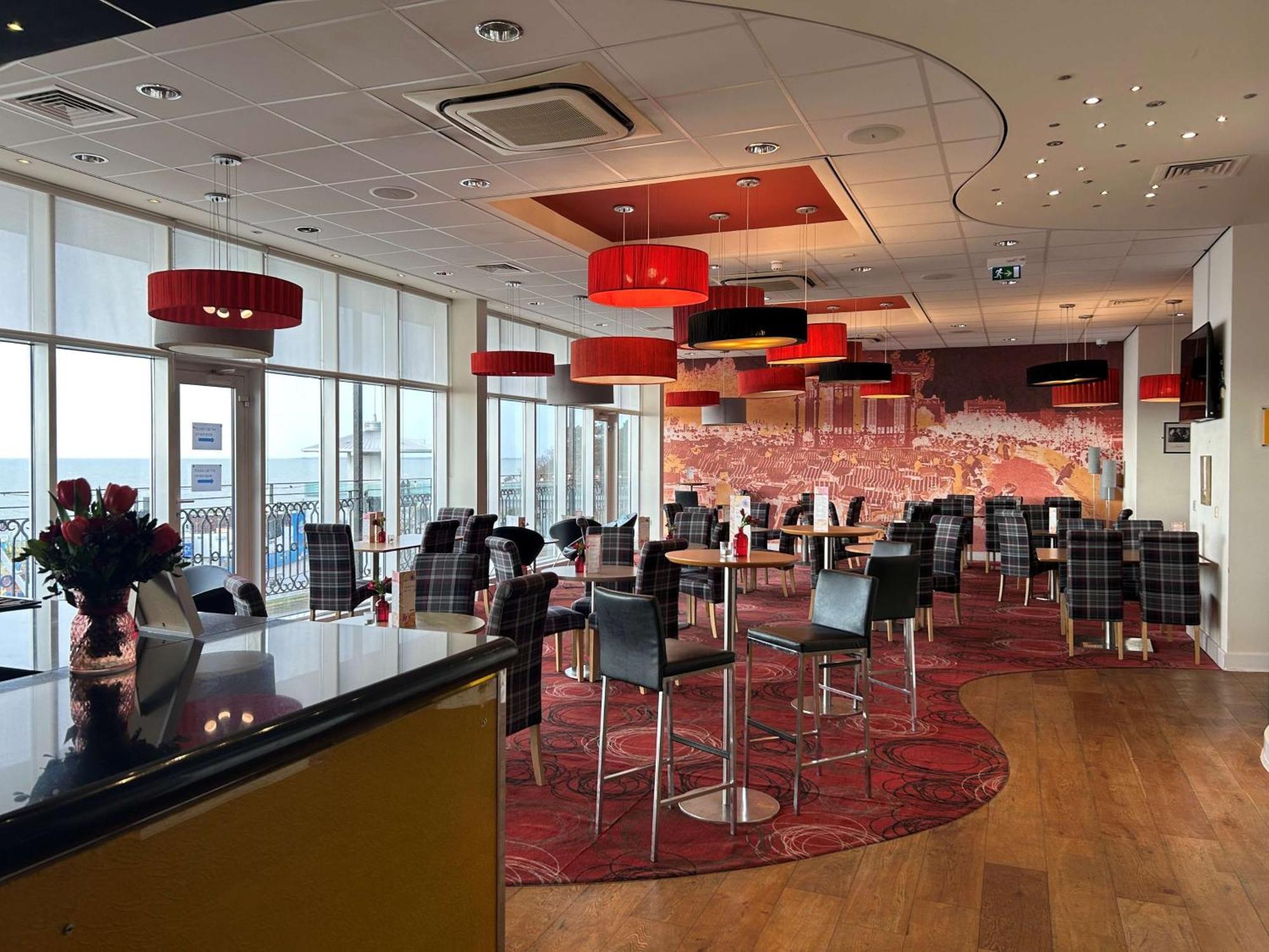Park Inn by Radisson Palace Southend-on-Sea Bagian luar foto